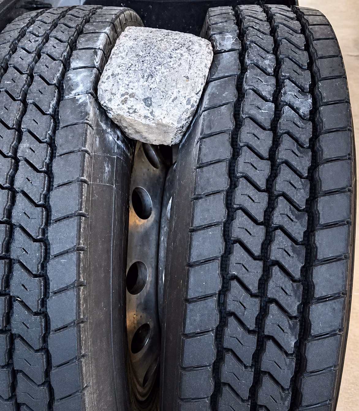 Debris lodged between dually tires off-road