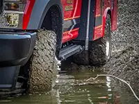 Iveco chassis truck equipped with Founders tires